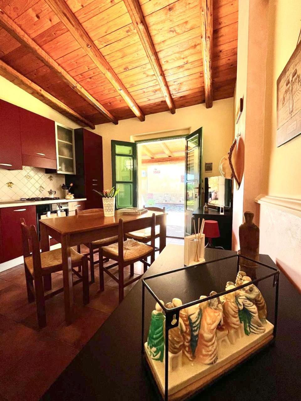 Case Di Loco Castro Agnone Bagni Exterior photo