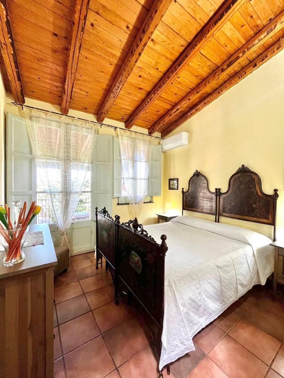 Case Di Loco Castro Agnone Bagni Exterior photo